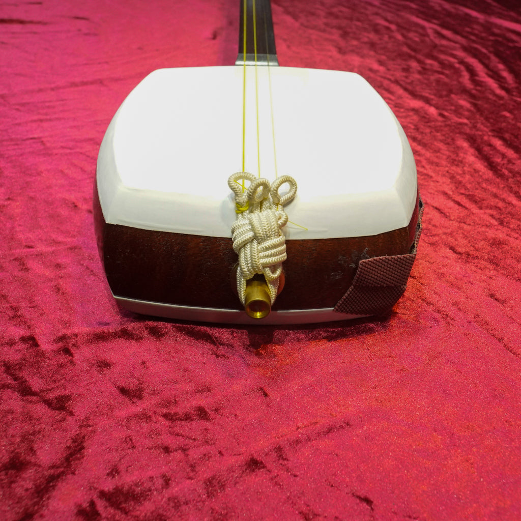 27 Tsugaru shamisen pre-owned