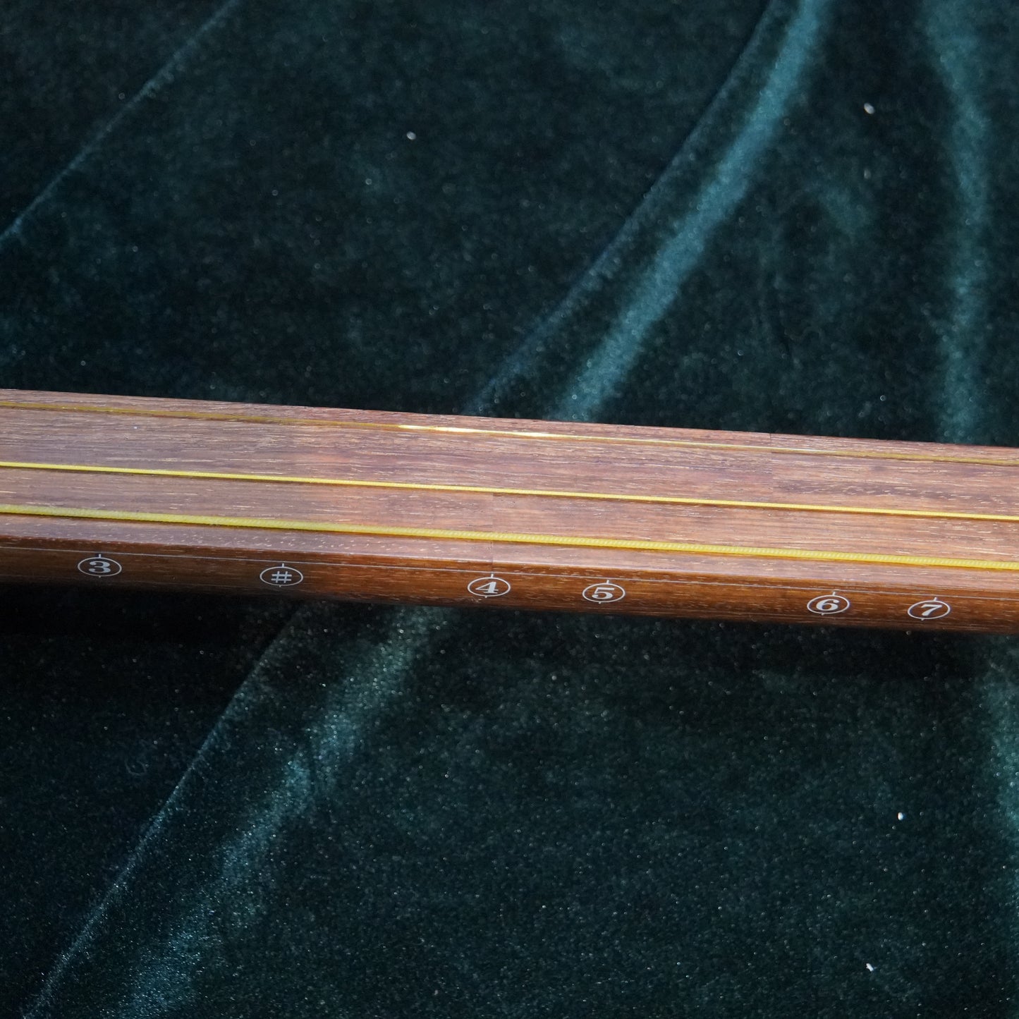 07.Tsugaru Shamisen – White Itomaki
