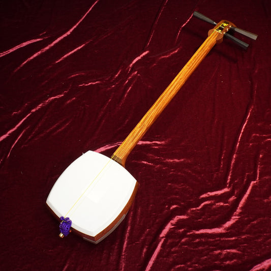 10.Premium Pre-Owned Karin Shamisen