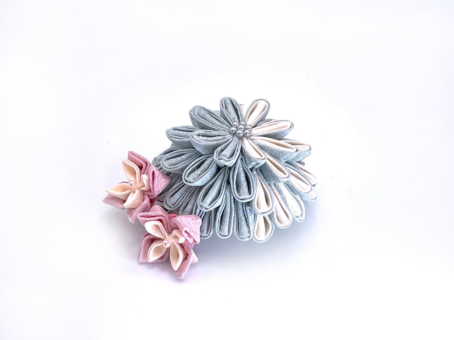 Zaiku MIZUIRO Bouquet ( powder blue × pink ) Hair Clip a35