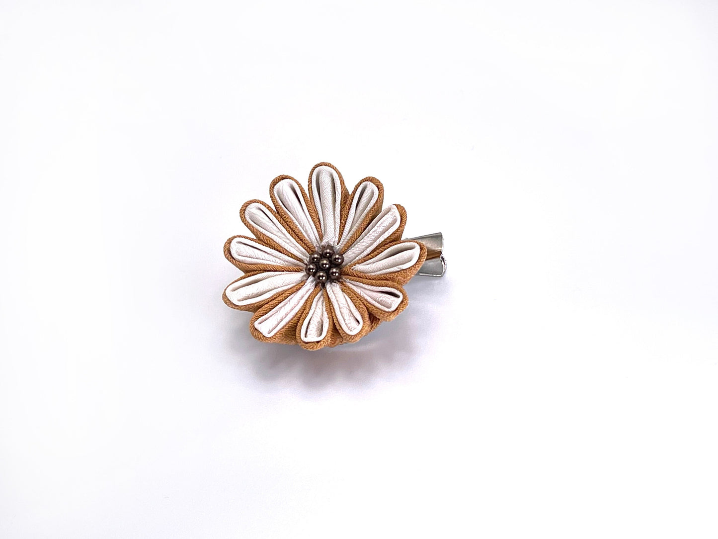 Zaiku YAMABUKI kobana single ( peru × white ) Hair Clip a8