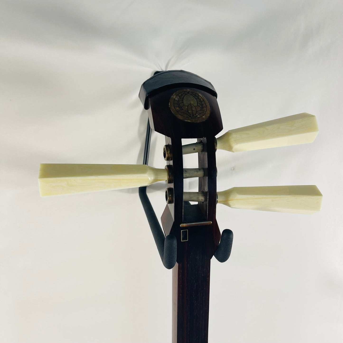 21.Vintage Tsugaru Shamisen
