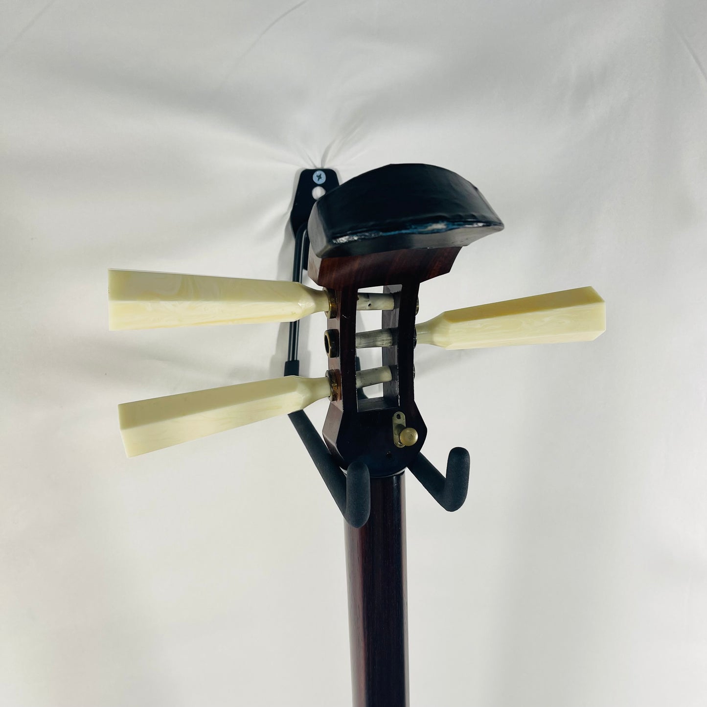 21.Vintage Tsugaru Shamisen