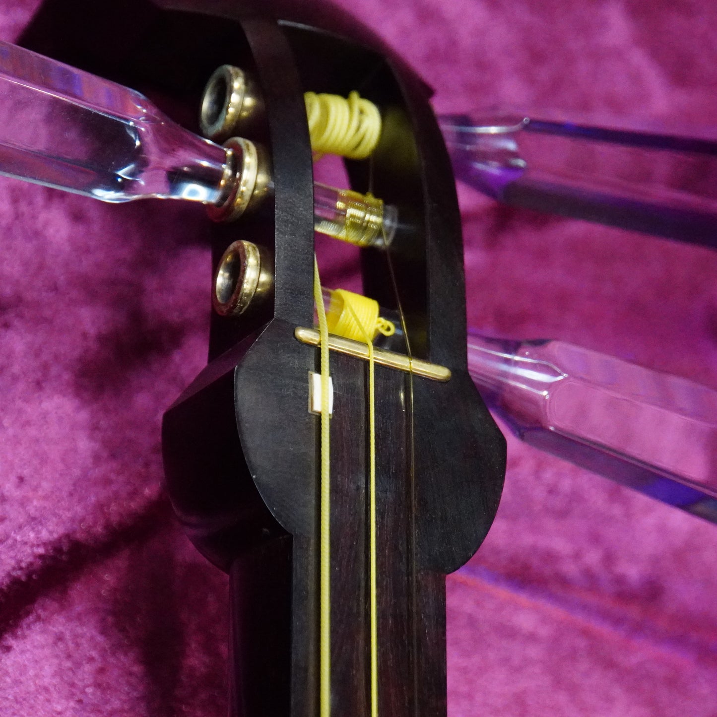 4.Vintage Tsugaru Shamisen