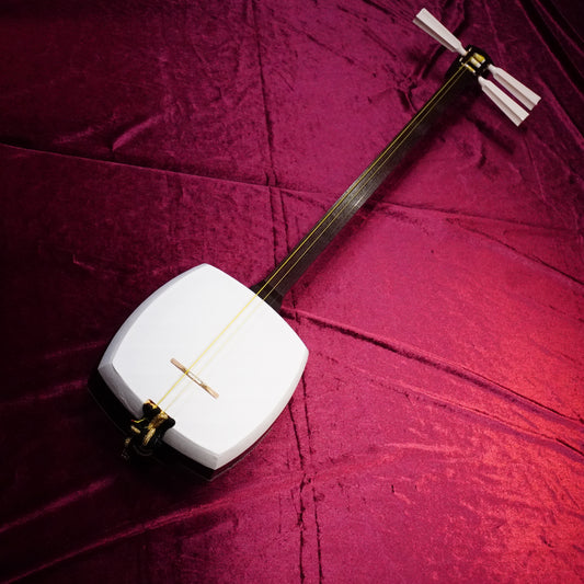 7.Premium Tsugaru Shamisen (Pre-owned)