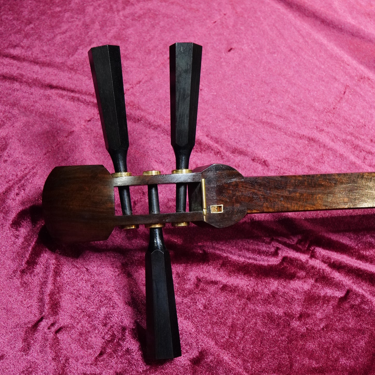 22.Vintage Tsugaru Shamisen