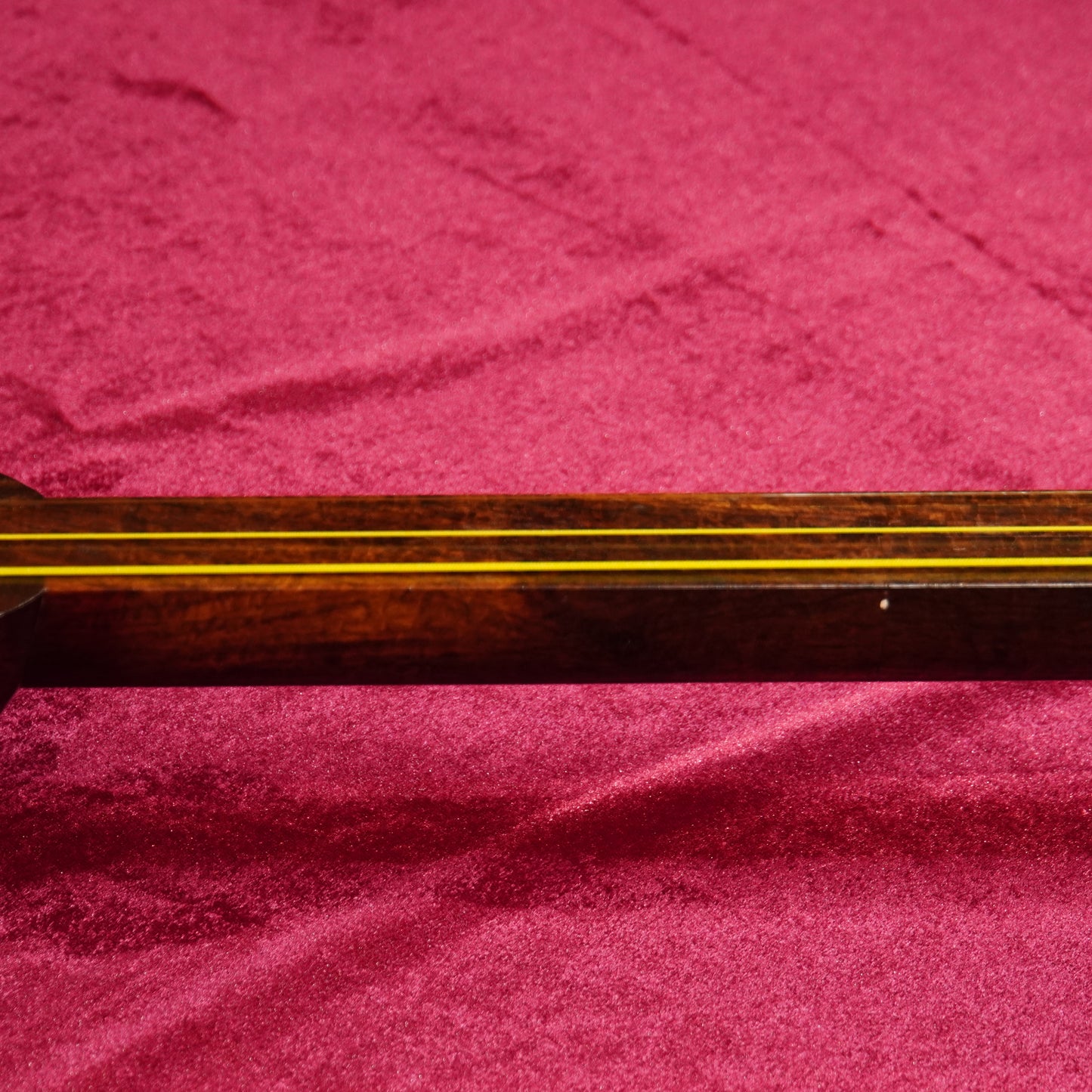 22.Premium Shitan Tsugaru Shamisen