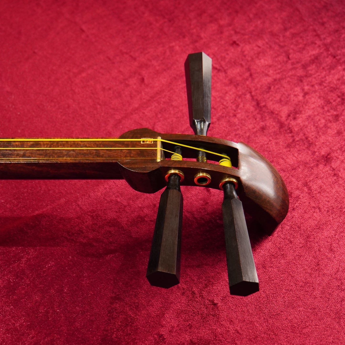 22.Premium Shitan Tsugaru Shamisen