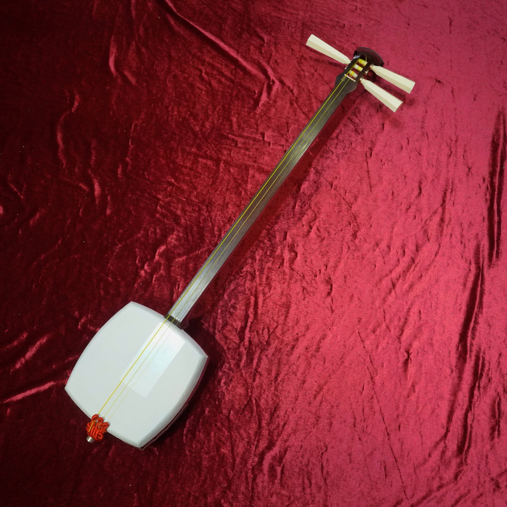 Vintage Tsugaru Shamisen – EzoFujiJapan