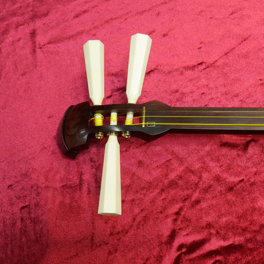 28　  Tsugaru shamisen pre-owned