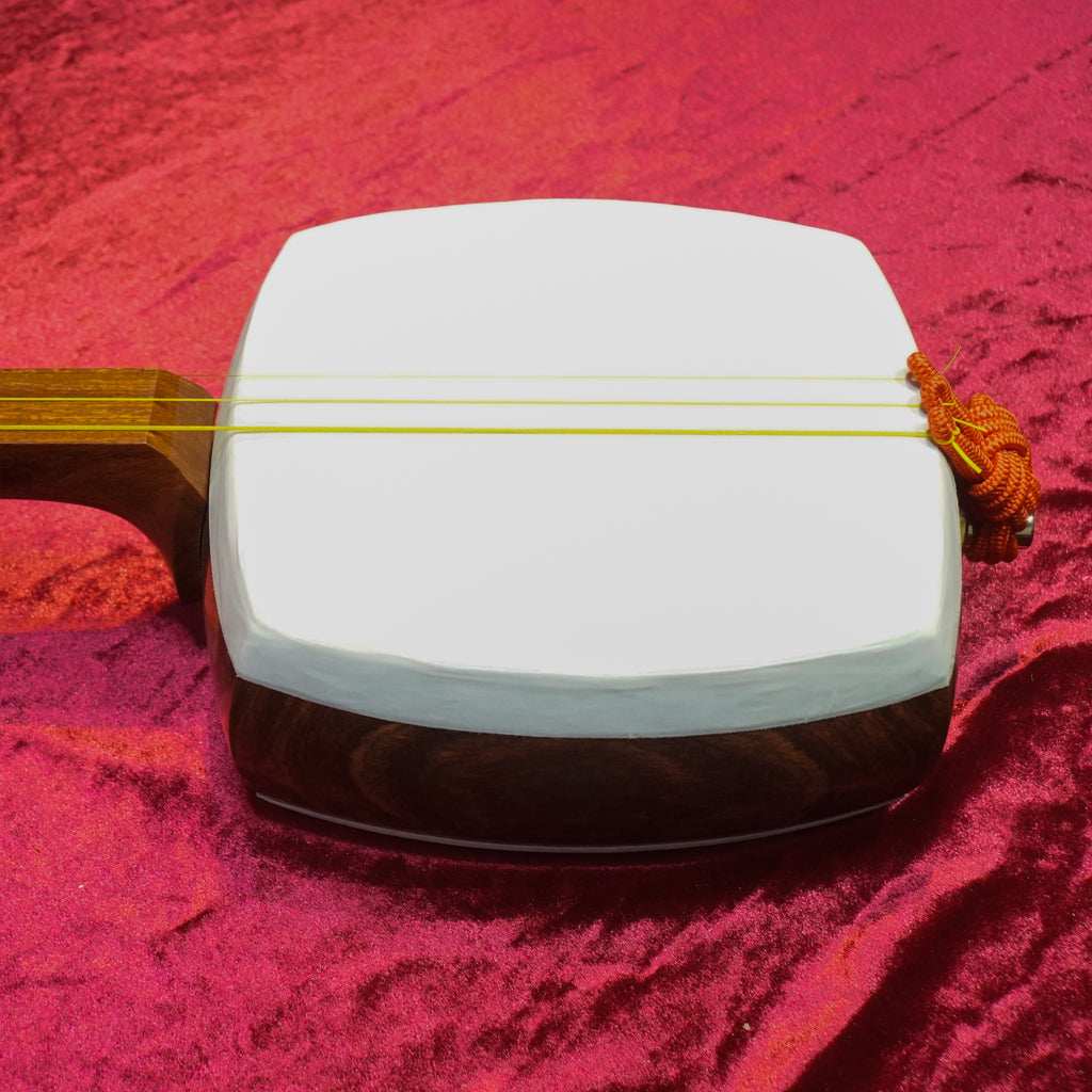 25　 Tsugaru shamisen 　Pre-owned　