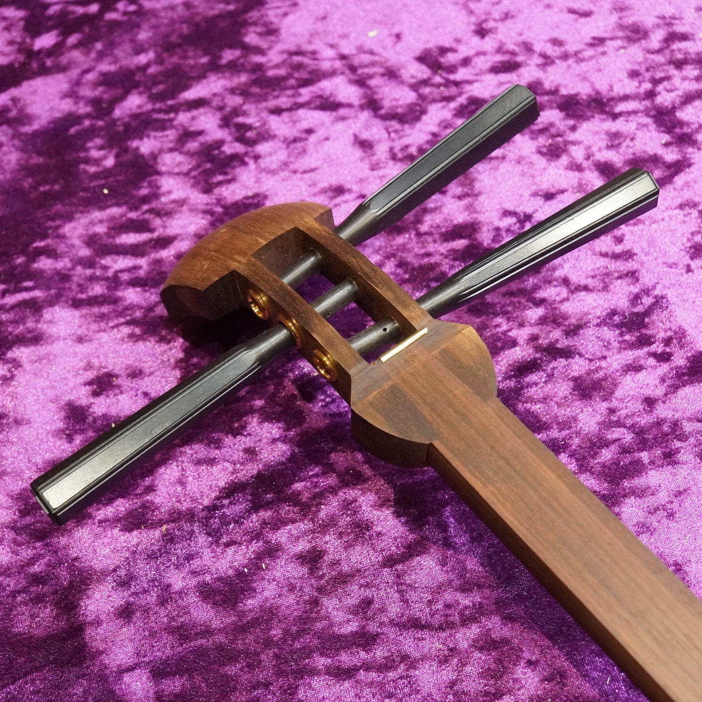 21α Shitan (Rosewood) Hosozao Shamisen – Matte Finish