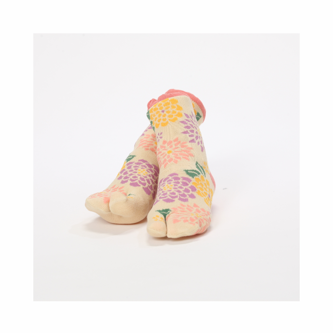 K15 Japanese Patterned Tabi Socks